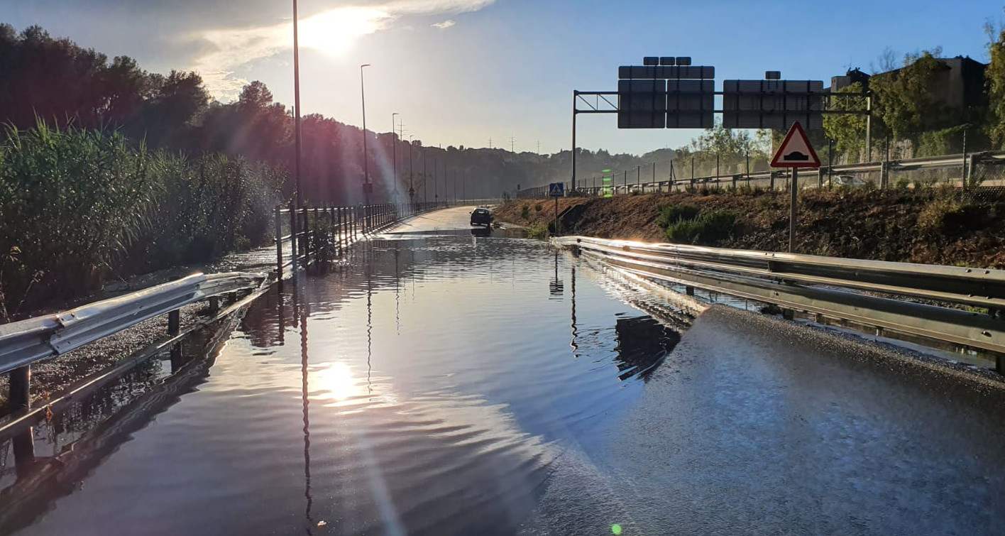 Protecció Civil i Meteocat demanen tenir consciència del risc davant les previsions de pluges intenses